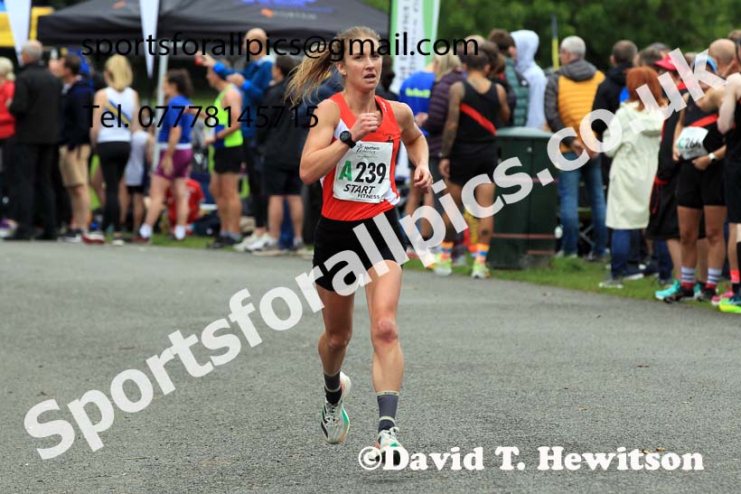 Senior womens Northern 4 Stage Relay, 2023 Northern 6 and 4 Stage Relays and Youngsters, Birkenhead Park, Wirral.  Photo: David T. Hewitson/Sports for All Pics